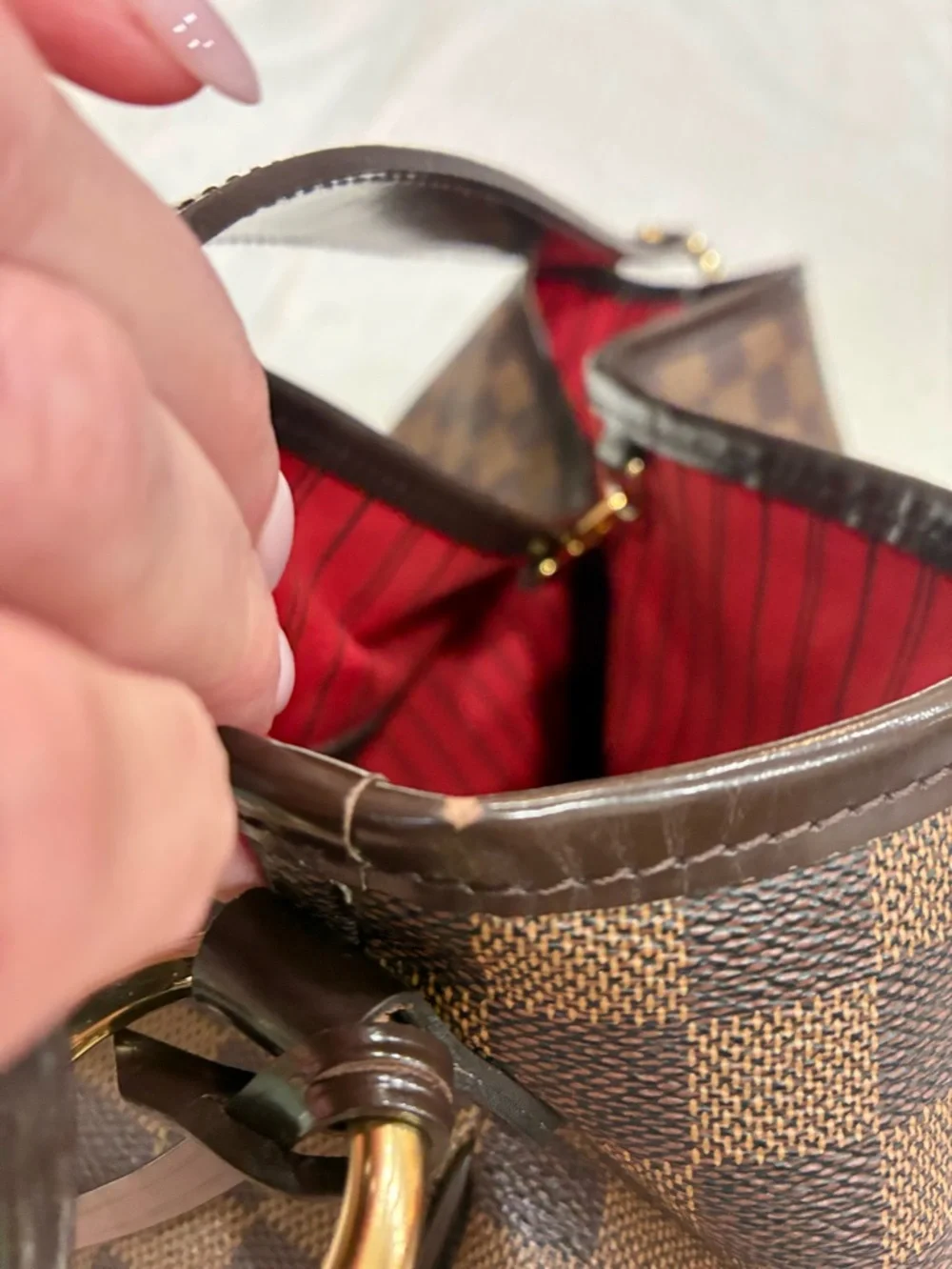 Louis Vuitton Graceful MM Damier Ebene Shoulder Bag Red Interior - Picture 5 of 15